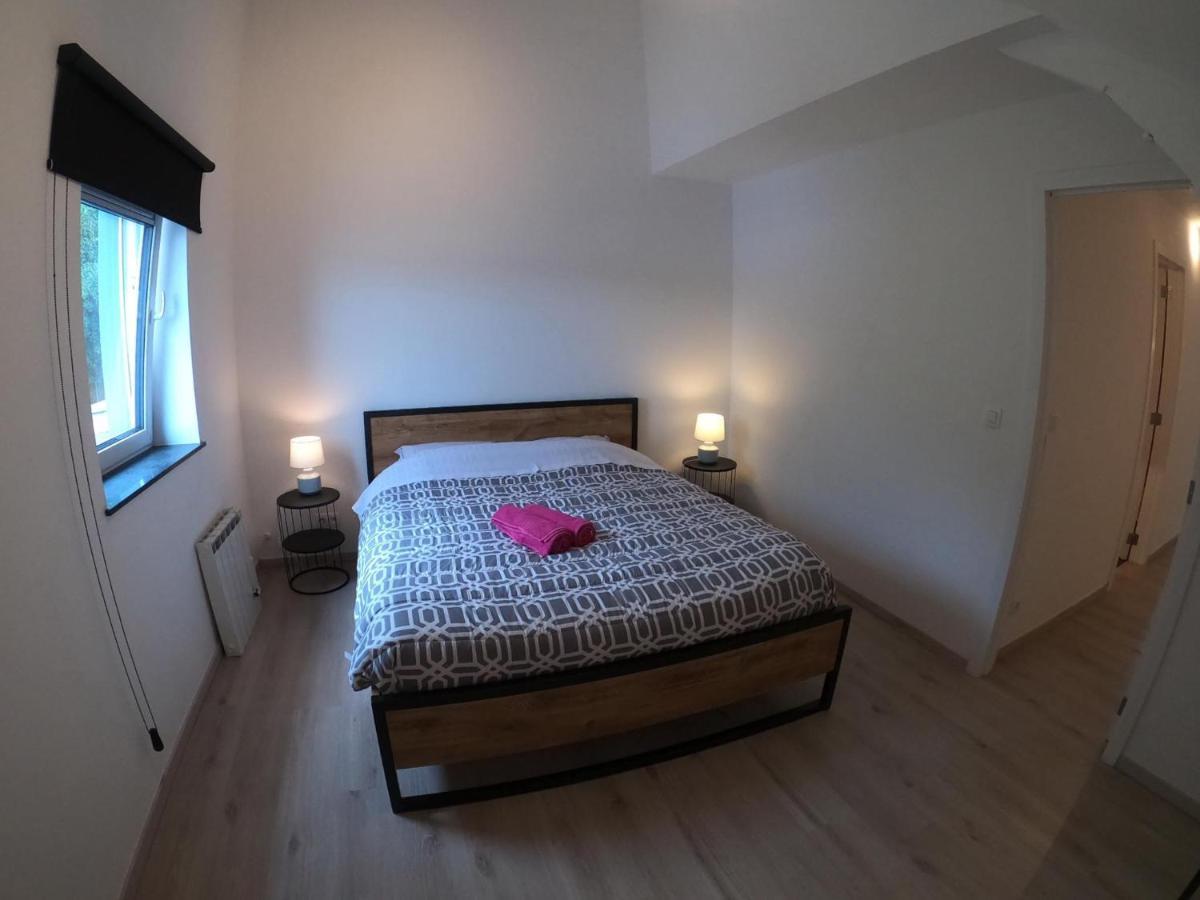 Appartement Duplex pour 3-4 personnes à Ciney Esterno foto