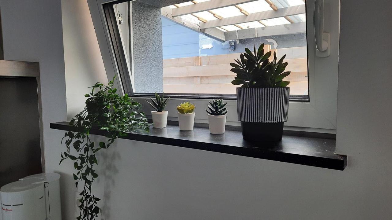 Appartement Duplex pour 3-4 personnes à Ciney Esterno foto